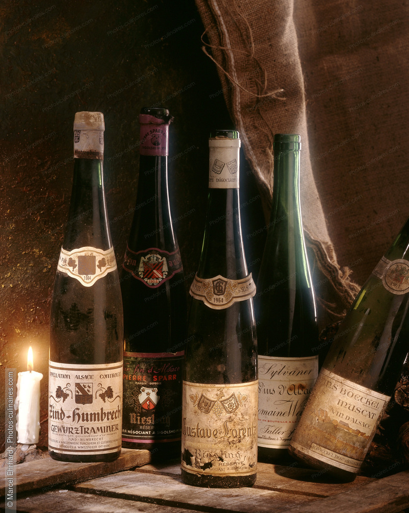 Anciennes bouteilles de vin d'Alsace - photo référence BO13.jpg