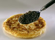 Cuillère de caviar sur blinis