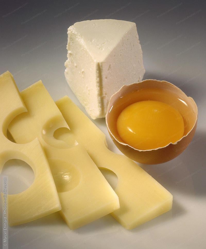 Oeuf cassé et fromages - photo référence OE18.jpg