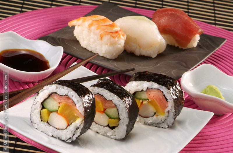 Sushi et maki - photo référence PO265N.jpg
