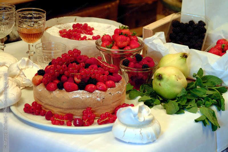 Table de dessert - photo référence DE89N.jpg