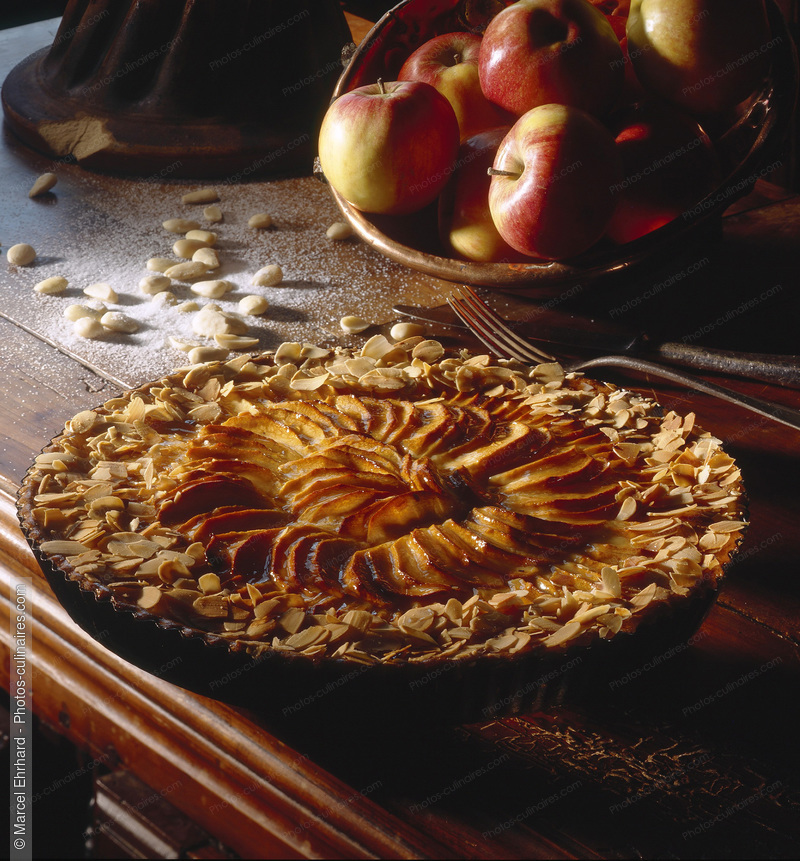 tarte aux pommes et aux amandes - photo référence DE167.jpg