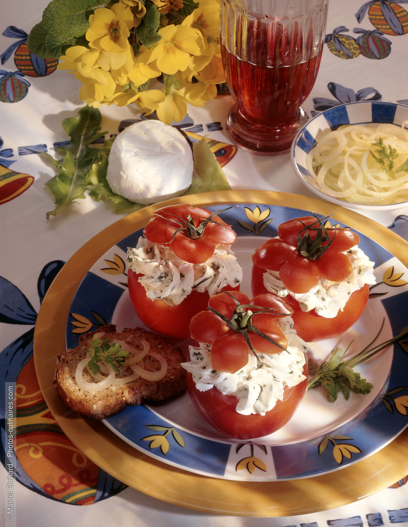 Tomates farcies au chèvre - photo référence FR12.jpg