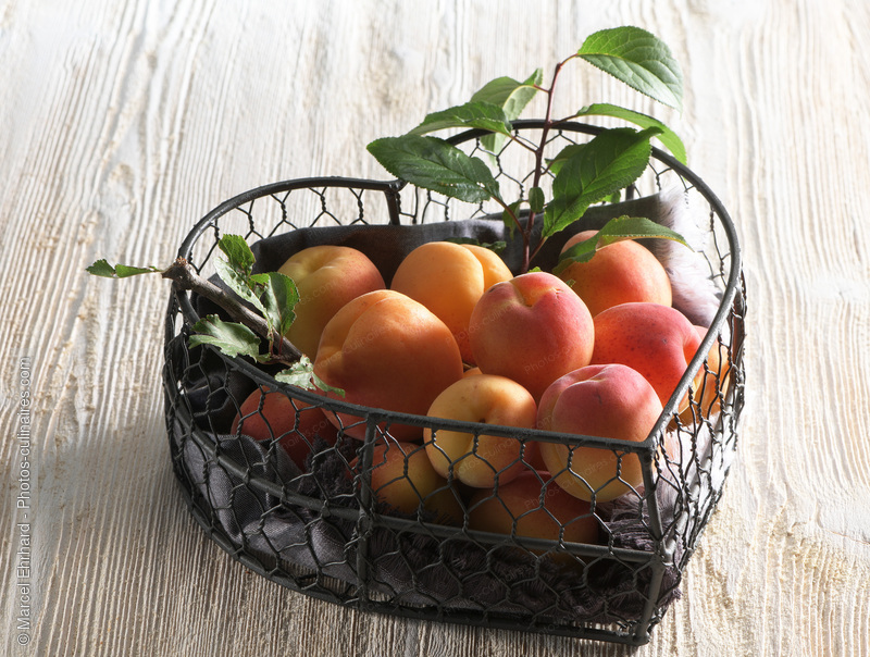 Abricots - photo r&eacute;f&eacute;rence FRU363N.jpg