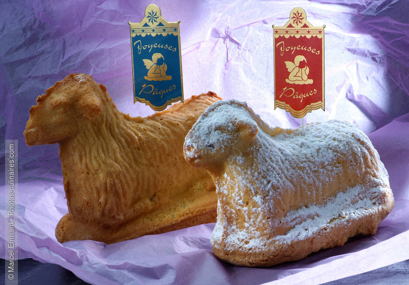 Agneaux en biscuit - photo r&eacute;f&eacute;rence DE221N.jpg