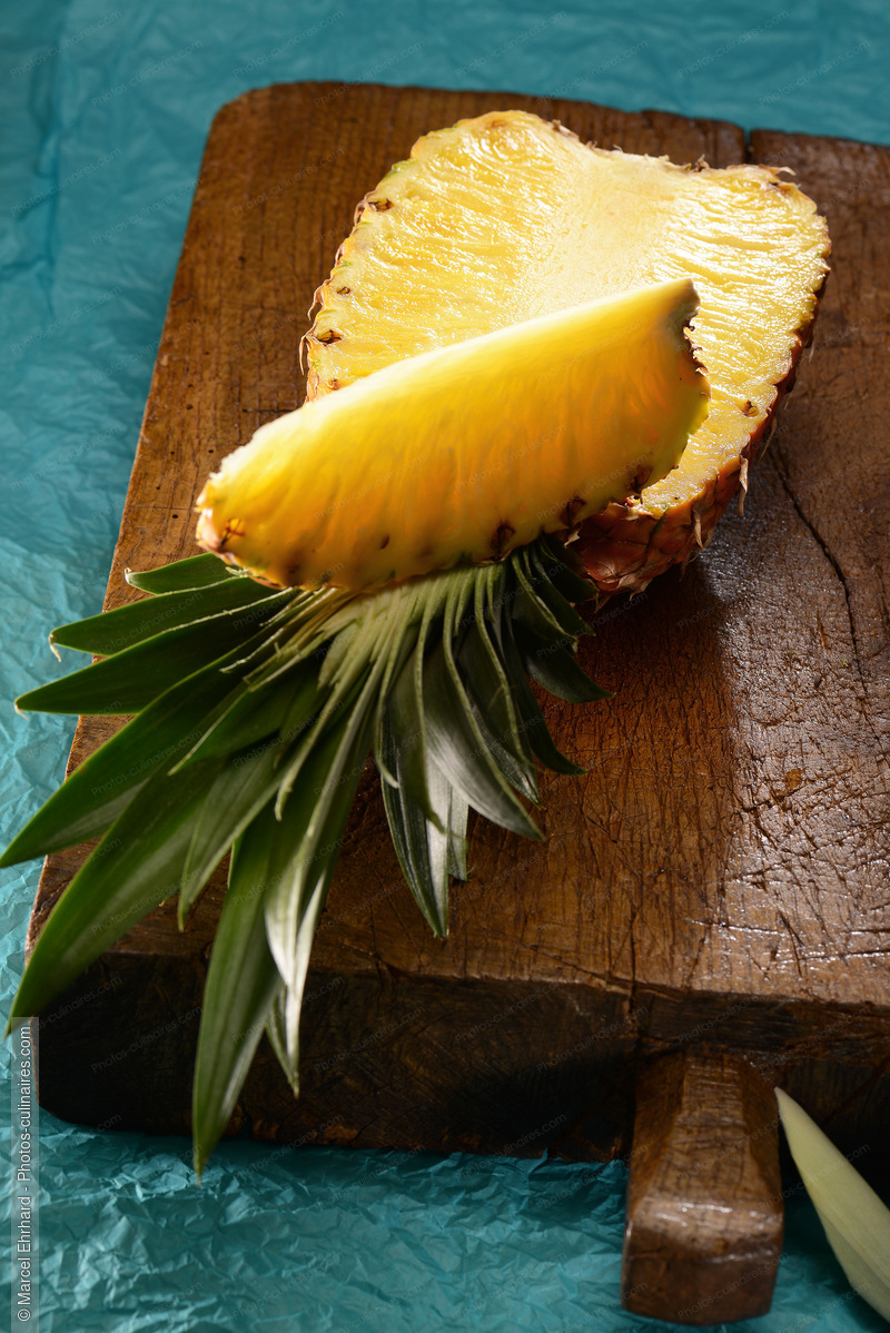 Ananas tranch&eacute; - photo r&eacute;f&eacute;rence FRU378N.jpg