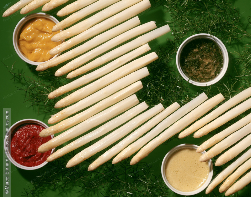 Asperges blanches au 4 sauces - photo r&eacute;f&eacute;rence AS7.jpg