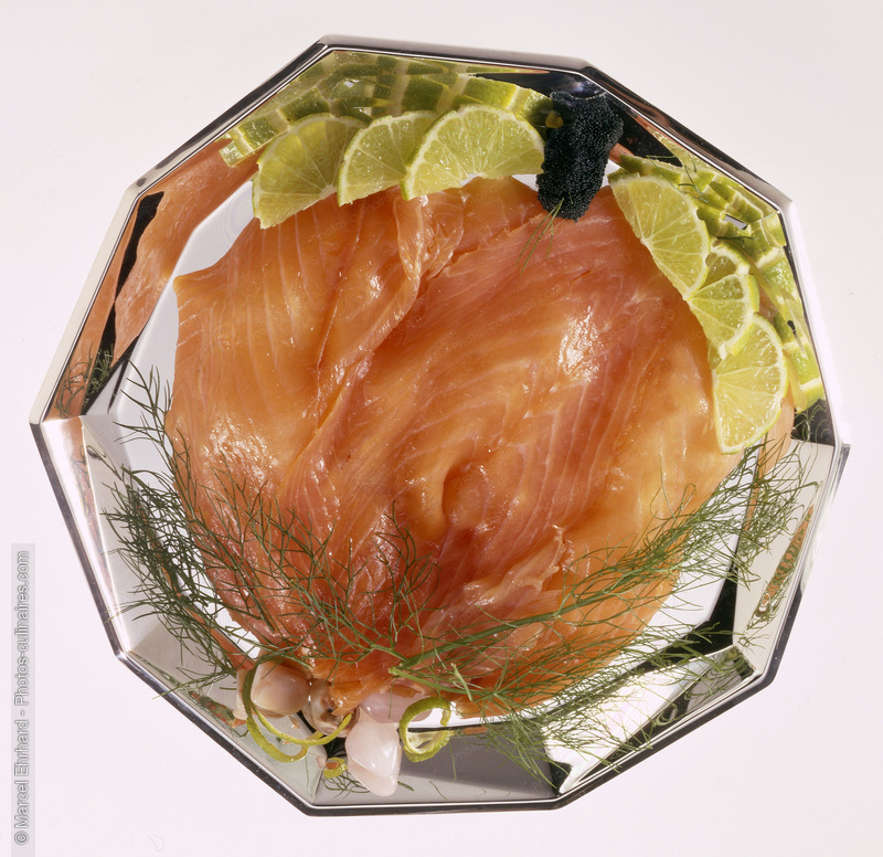 Assiette de saumon fumé - photo référence PO250.jpg