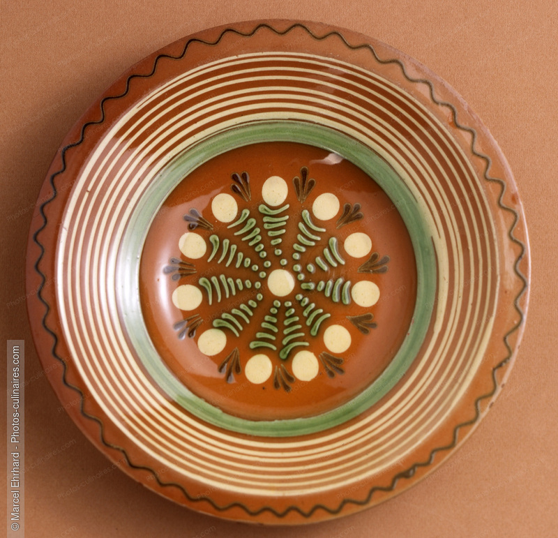 Assiette de Soufflenheim - photo r&eacute;f&eacute;rence AT110.jpg
