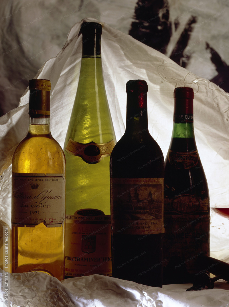 Assortiment de bouteilles rares - photo r&eacute;f&eacute;rence BO231.jpg