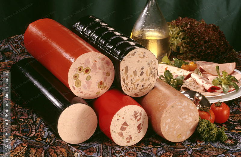 Assortiment de  charcuterie alsacienne - photo r&eacute;f&eacute;rence CH14.jpg