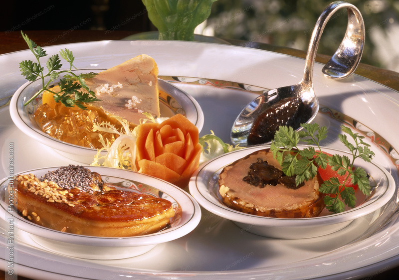 Assortiment de foie gras - photo r&eacute;f&eacute;rence FG108.jpg