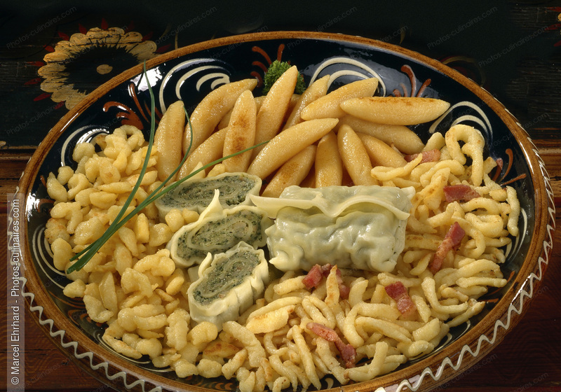 Assortiment de p&acirc;tes alsaciennes - photo r&eacute;f&eacute;rence PC494.jpg