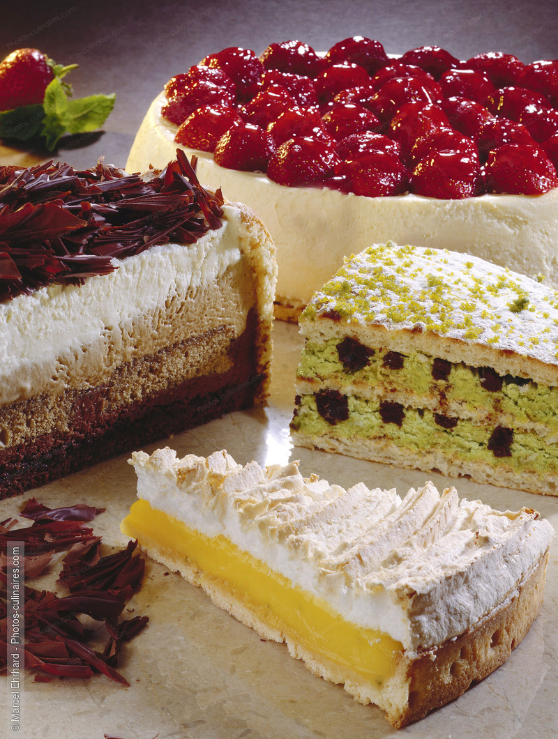 Assortiment de tartes et g&acirc;teaux - photo r&eacute;f&eacute;rence DE652.jpg