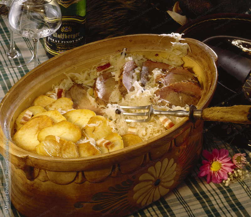Baeckeoffe de choucroute &agrave; l'&eacute;paule de marcassin - photo r&eacute;f&eacute;rence CHO72.jpg