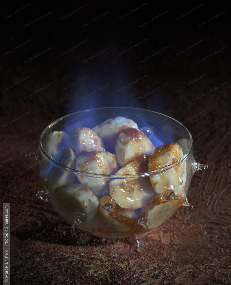 Bananes flamb&eacute;es - photo r&eacute;f&eacute;rence DE723N.jpg