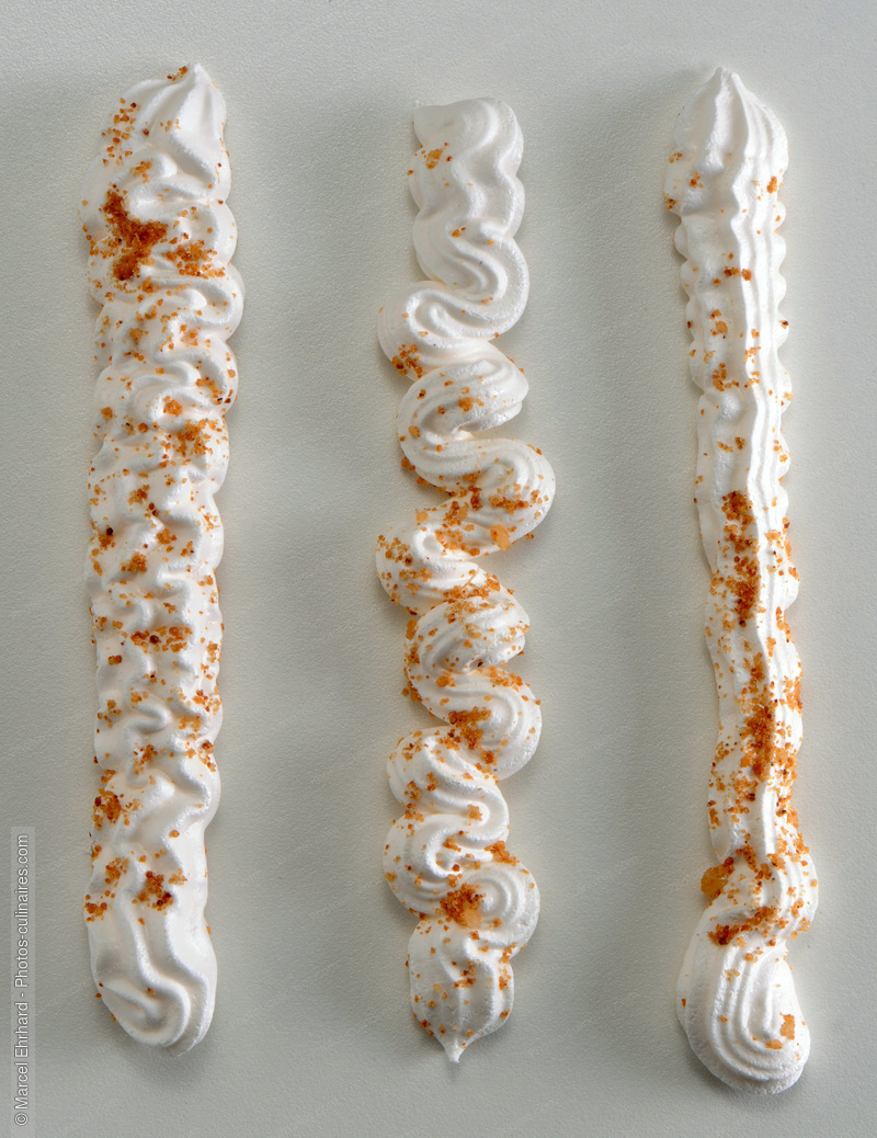 Bâtonnets de meringue - photo référence DE512N.jpg