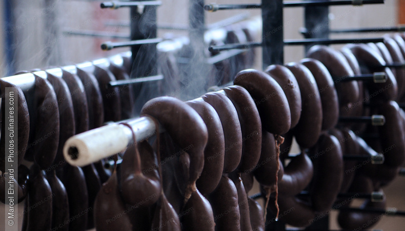 Boudin noir sur s&eacute;choir - photo r&eacute;f&eacute;rence CH206N.jpg