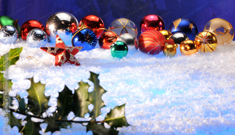 Boules de No&euml;l - photo r&eacute;f&eacute;rence AT98N.jpg