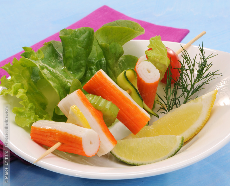 Brochette de surimi - photo r&eacute;f&eacute;rence PO545N.jpg