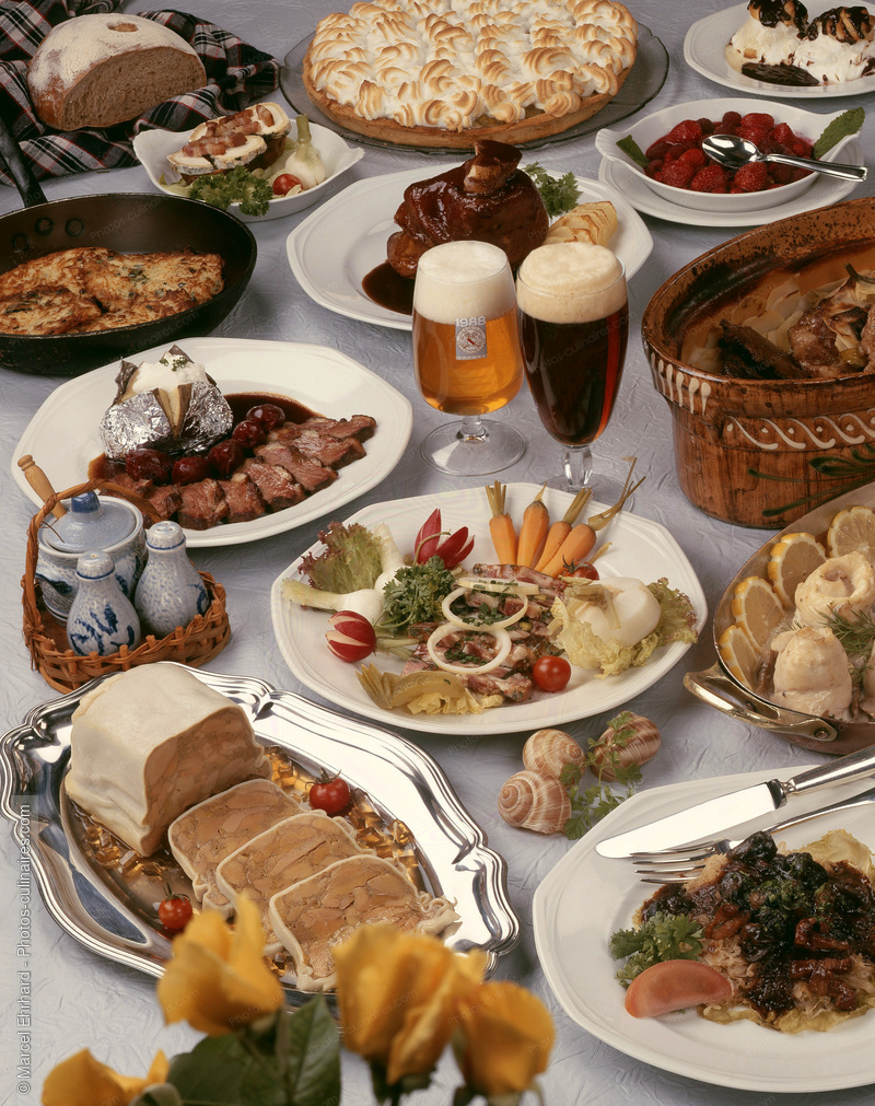 Buffet dress&eacute; alsacien - photo r&eacute;f&eacute;rence NM2.jpg
