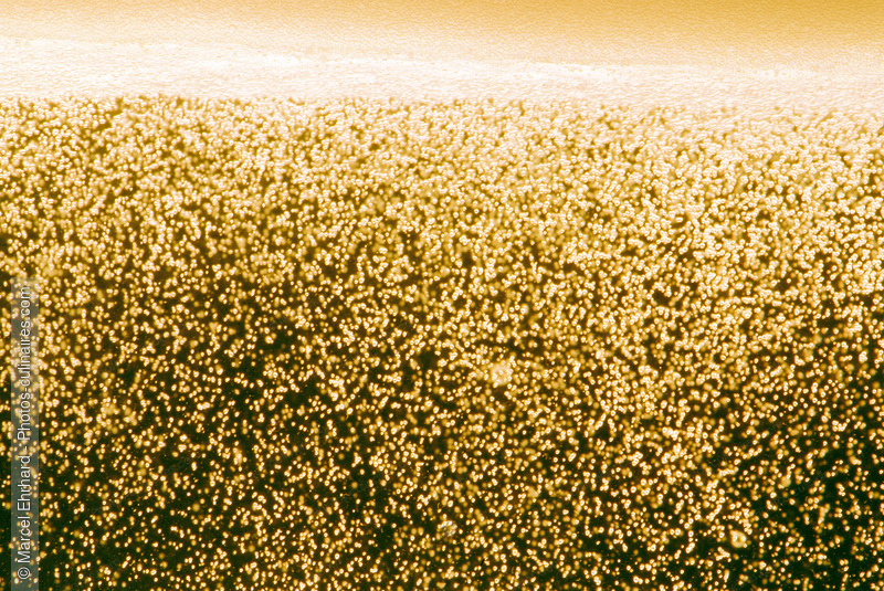 Bulles de champagne - photo r&eacute;f&eacute;rence BO188N.jpg