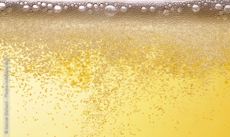 Bulles de champagne - photo r&eacute;f&eacute;rence BO89N.jpg