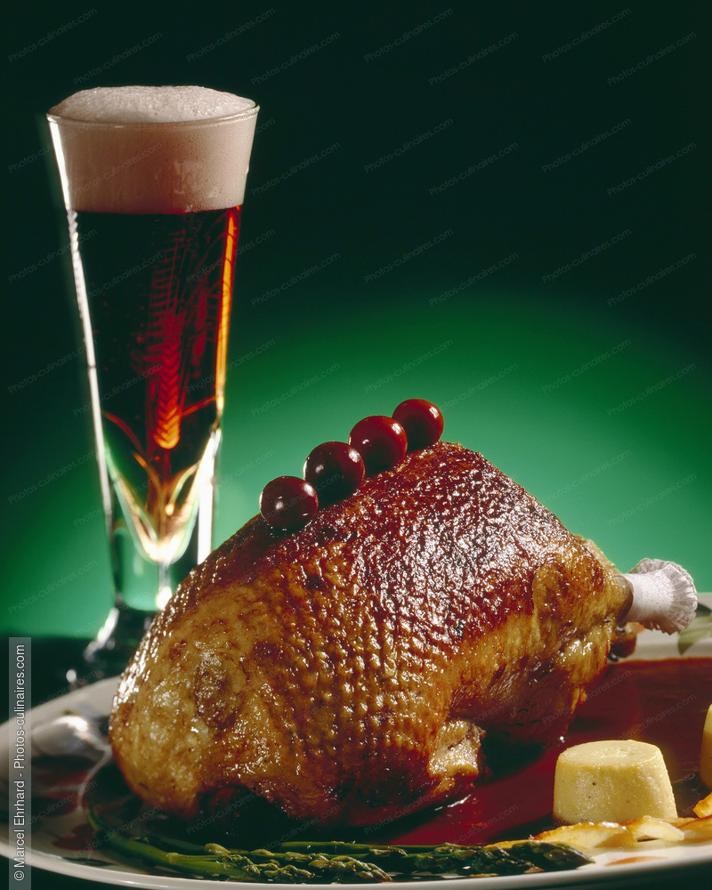 Canard &agrave; la bi&egrave;re et aux griottes - photo r&eacute;f&eacute;rence PC334.jpg