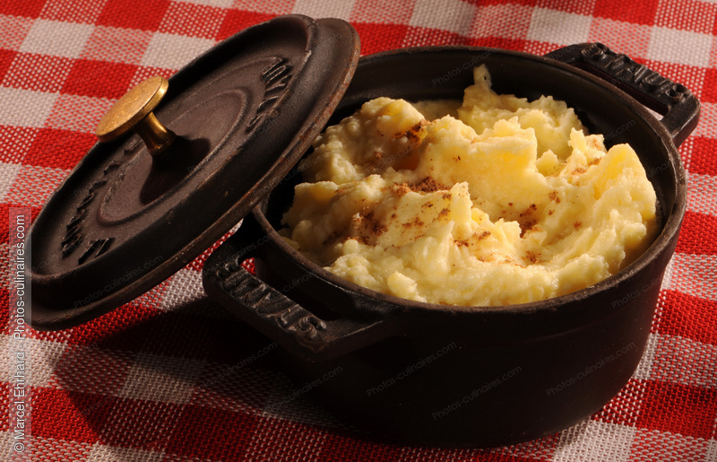 Caquelon de pur&eacute;e de pomme de terre - photo r&eacute;f&eacute;rence PC593N.jpg