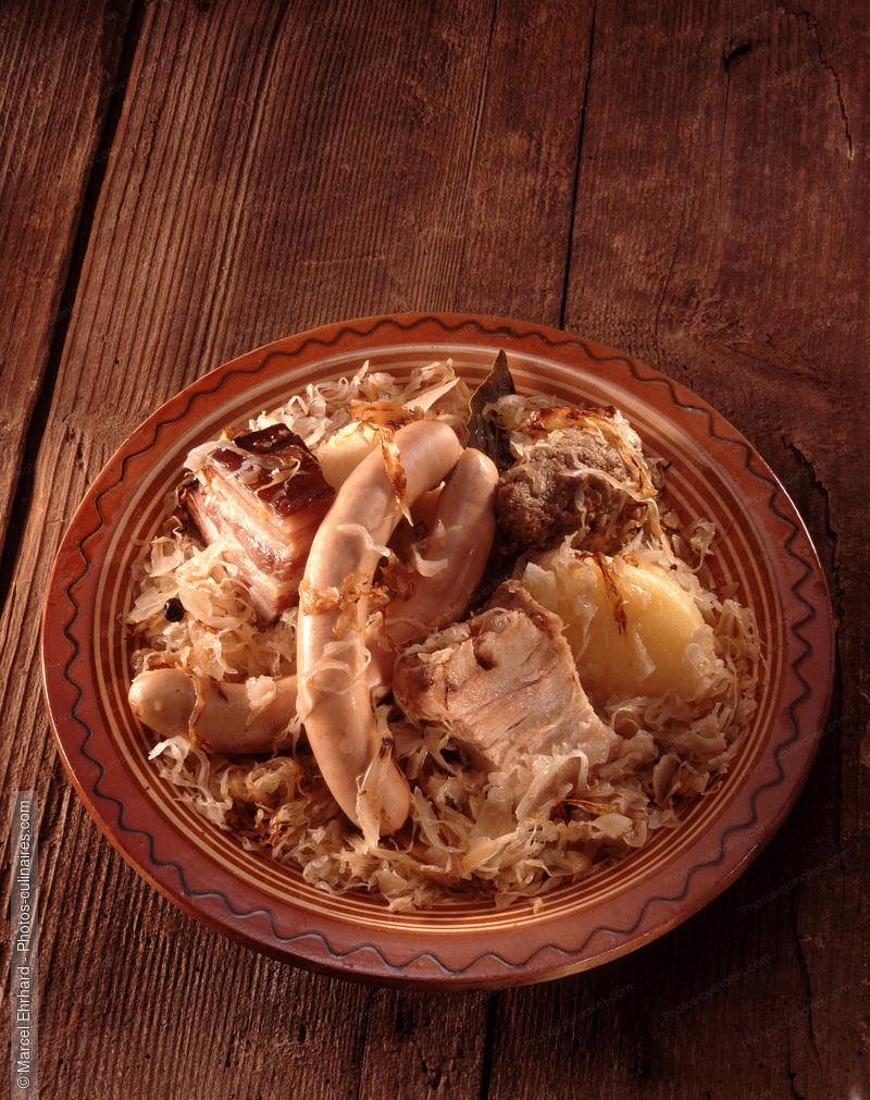 Choucroute alsacienne - photo r&eacute;f&eacute;rence CHO12.jpg