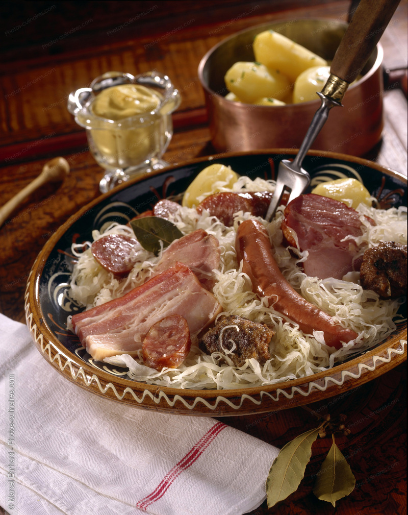 Choucroute royale - photo r&eacute;f&eacute;rence CHO69.jpg