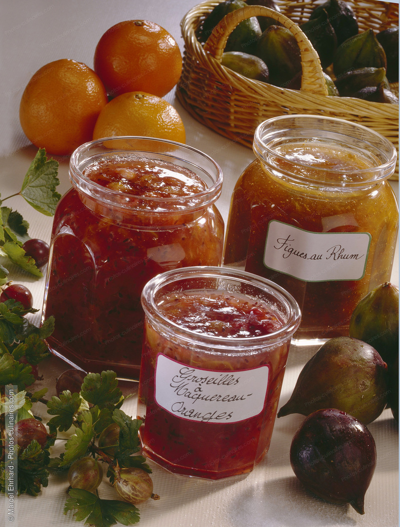Confiture de figues au rhum et confiture de groseilles &agrave; maquereau-oranges - photo r&eacute;f&eacute;rence CO14.jpg