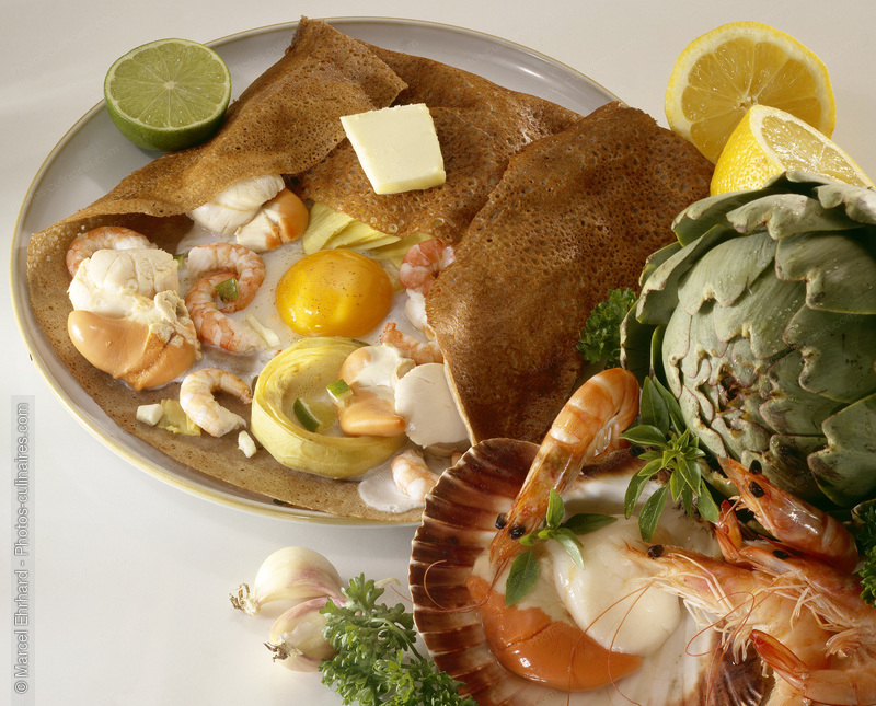 Crêpe fourrée aux légumes à l'oeuf et aux fruits de mer - photo référence PC445.jpg