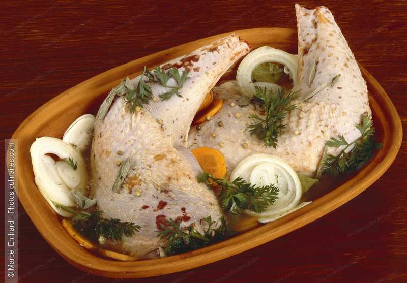Cuisses de dinde crues - photo r&eacute;f&eacute;rence VC254.jpg