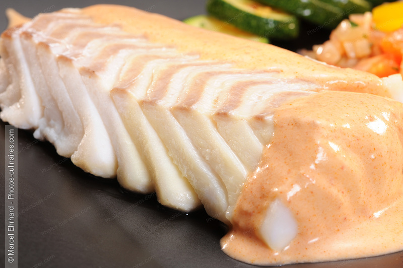 Dos de cabillaud sauce homardine - photo r&eacute;f&eacute;rence PO585N.jpg