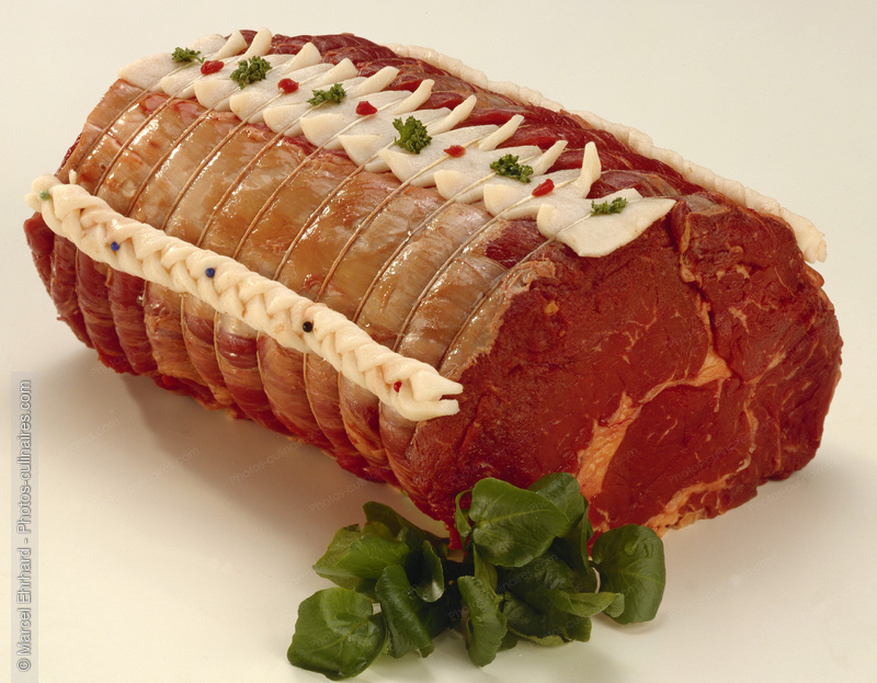 Entrec&ocirc;te crue roul&eacute;e et bard&eacute;e - photo r&eacute;f&eacute;rence VC45.jpg