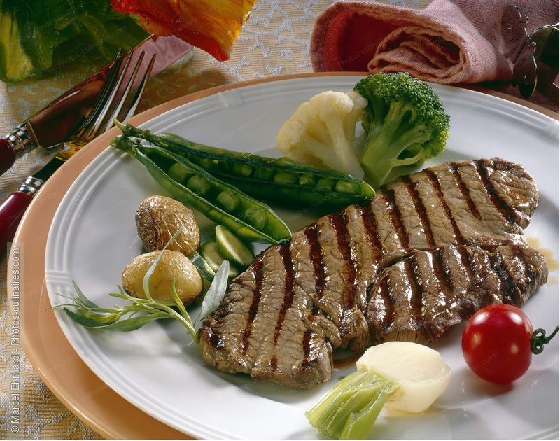 Entrec&ocirc;te grill&eacute;e - photo r&eacute;f&eacute;rence PC232.jpg