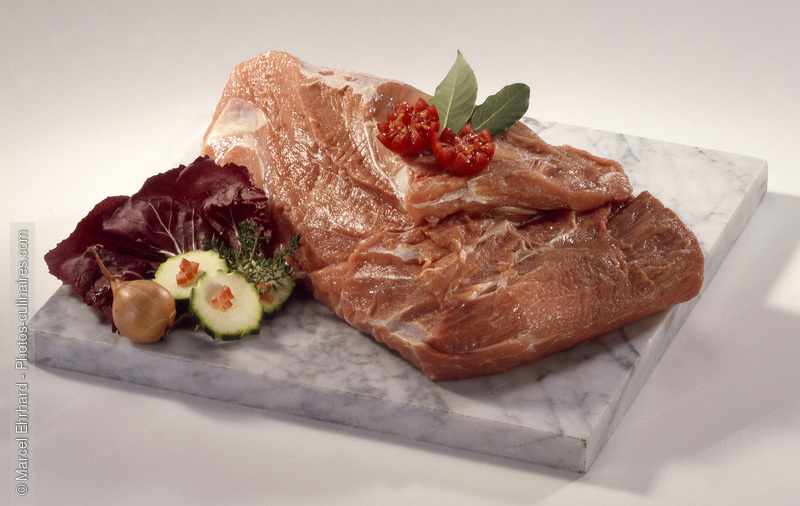 Epaule de porc  d&eacute;soss&eacute;e crue - photo r&eacute;f&eacute;rence VC163.jpg