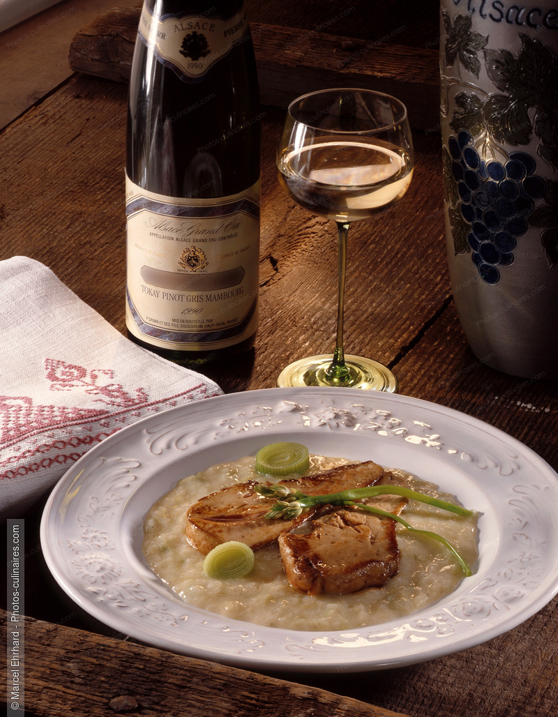 Escalope de foie d'oie saut&eacute;e - photo r&eacute;f&eacute;rence FG18.jpg