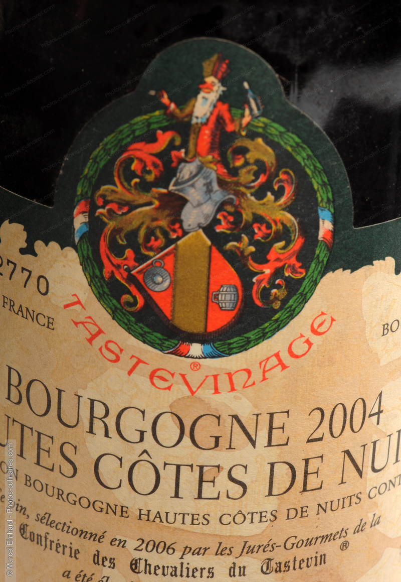 Etiquette de vin du tastevinage - photo référence NM96N.jpg