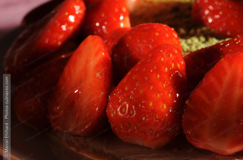 Farandole de fraises - photo r&eacute;f&eacute;rence DE454N.jpg