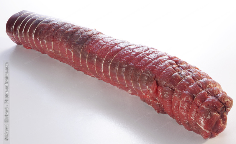 Filet de boeuf cru roul&eacute; - photo r&eacute;f&eacute;rence VC270N.jpg
