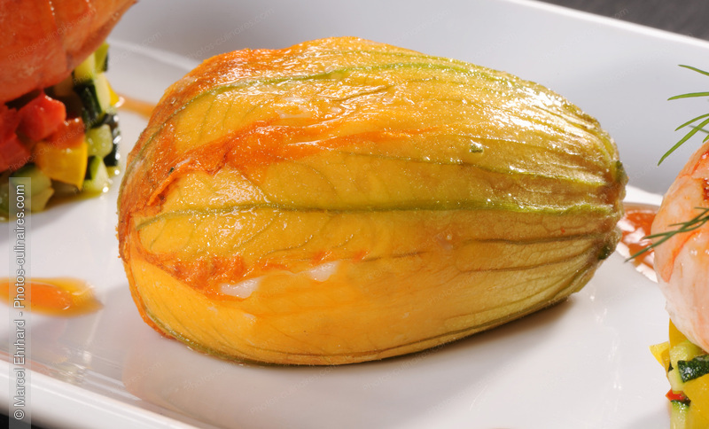 Fleur de courgette farcie - photo r&eacute;f&eacute;rence PC758N.jpg