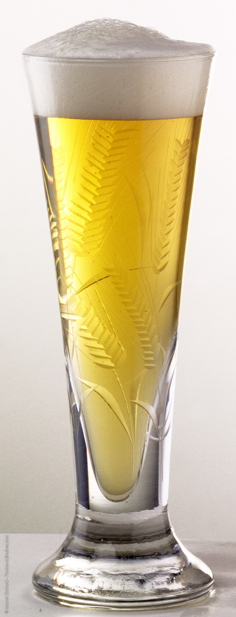 Fl&ucirc;te de bi&egrave;re blonde - photo r&eacute;f&eacute;rence BO277.jpg
