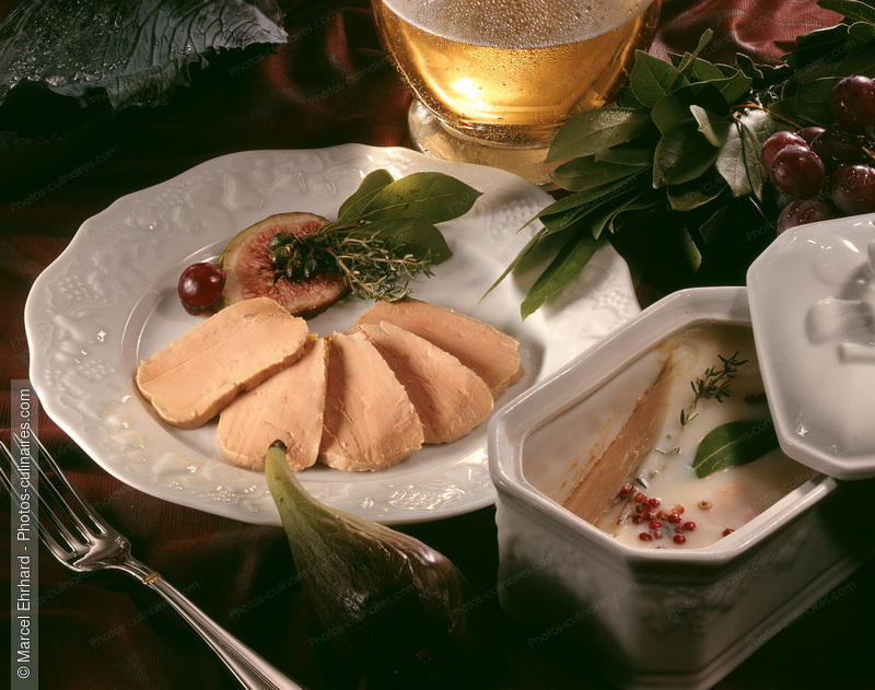 Foie gras d'Alsace tranch&eacute;, - photo r&eacute;f&eacute;rence FG30.jpg