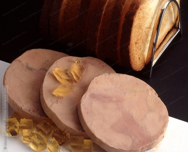 Foie gras tranch&eacute; - photo r&eacute;f&eacute;rence FG34.jpg