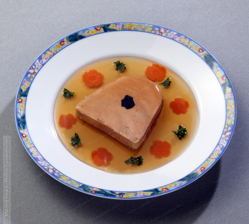 Foie Gras truff&eacute; en gel&eacute;e - photo r&eacute;f&eacute;rence FG38.jpg