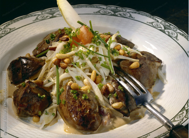Foies po&ecirc;l&eacute;s aux endives - photo r&eacute;f&eacute;rence PC280.jpg