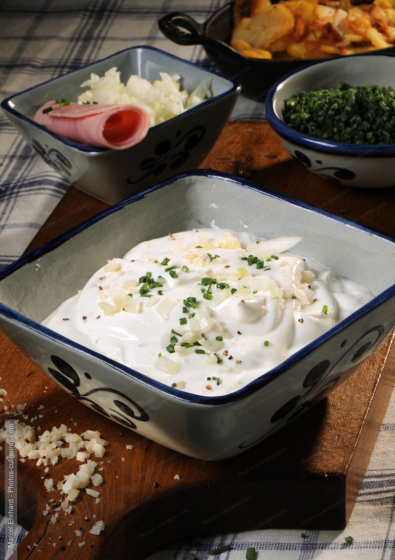 Fromage blanc herbes oignon ail - photo r&eacute;f&eacute;rence PC568N.jpg