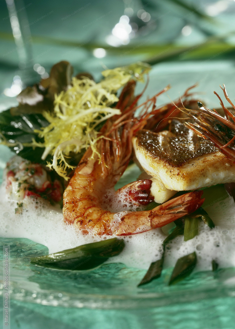 Gambas et saint pierre grill&eacute;s - photo r&eacute;f&eacute;rence PO186.jpg